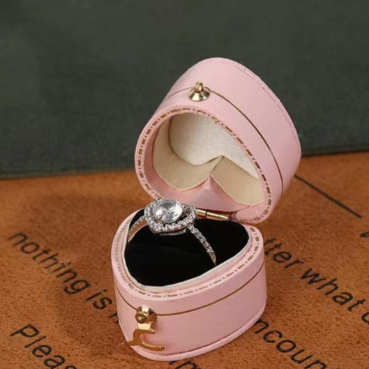Palace Heart Ring Box