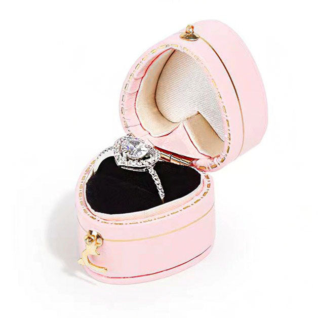 Palace Heart Ring Box