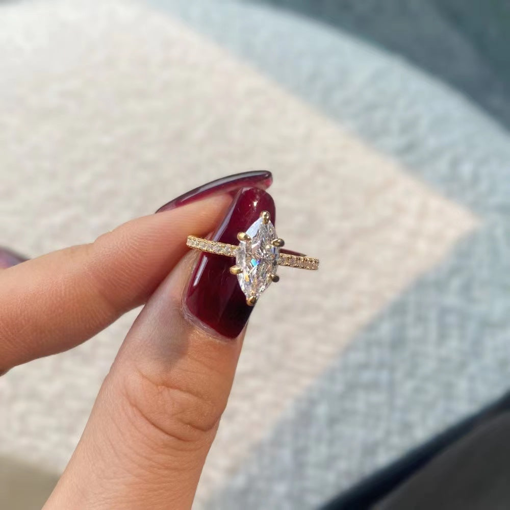 Adore Bague en argent sterling Marquise