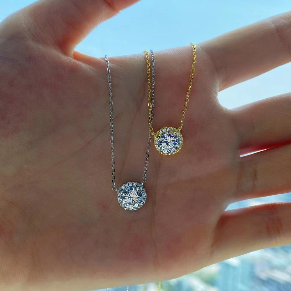 Collier en argent sterling avec nœud scintillant