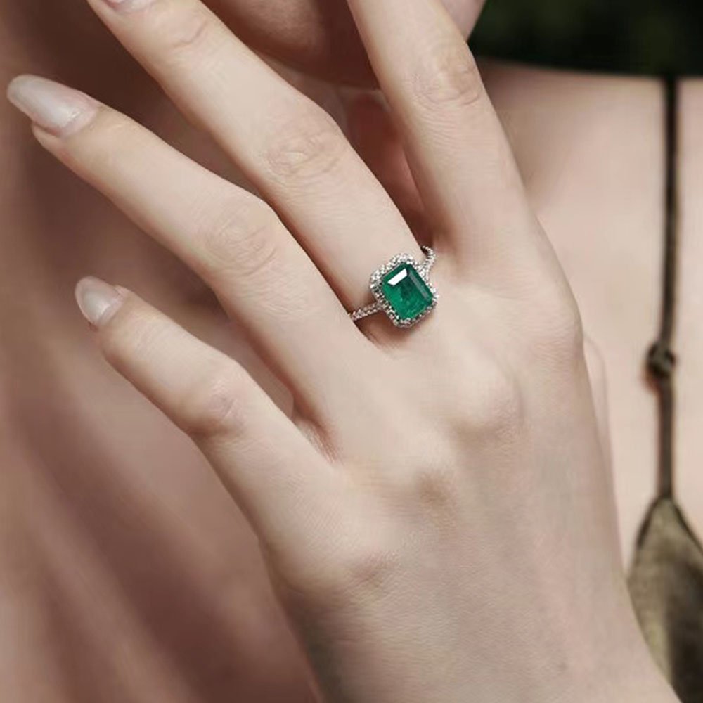 Bague scintillante en argent sterling