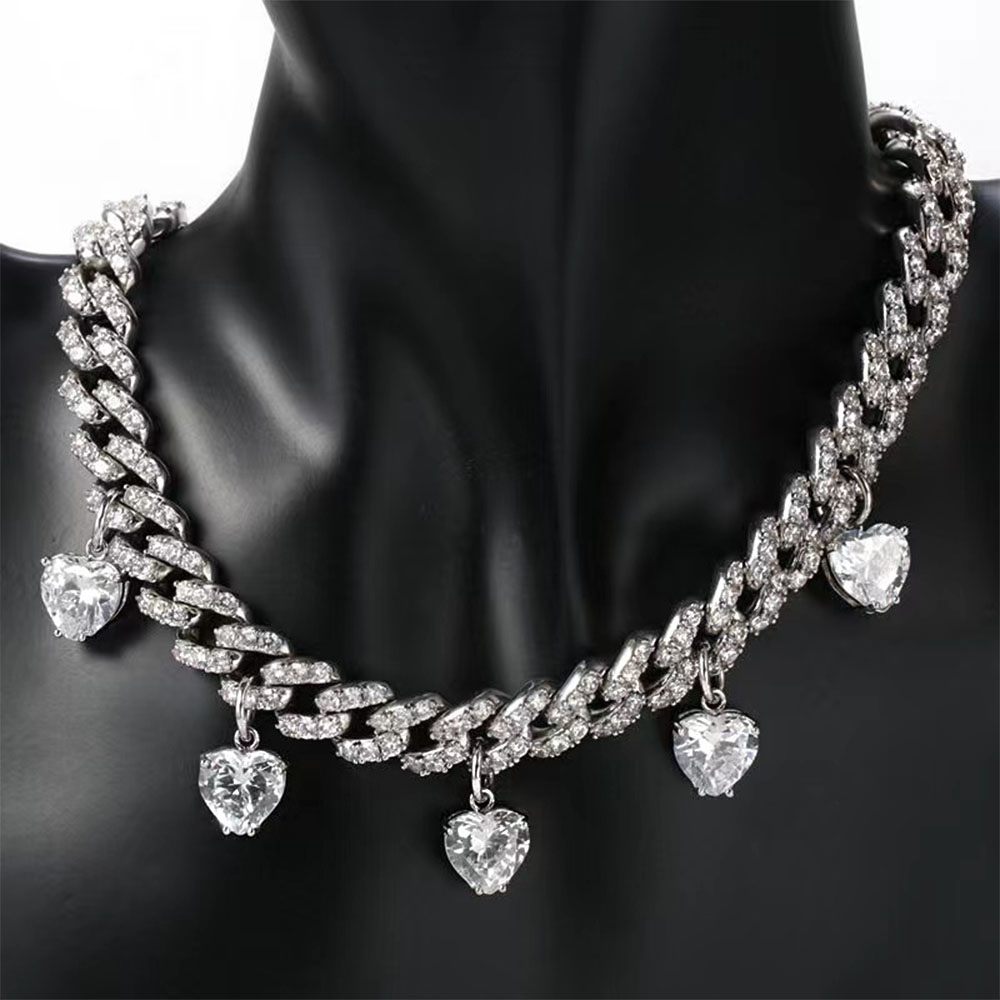 Collier Chaîne Cubaine Coeurs