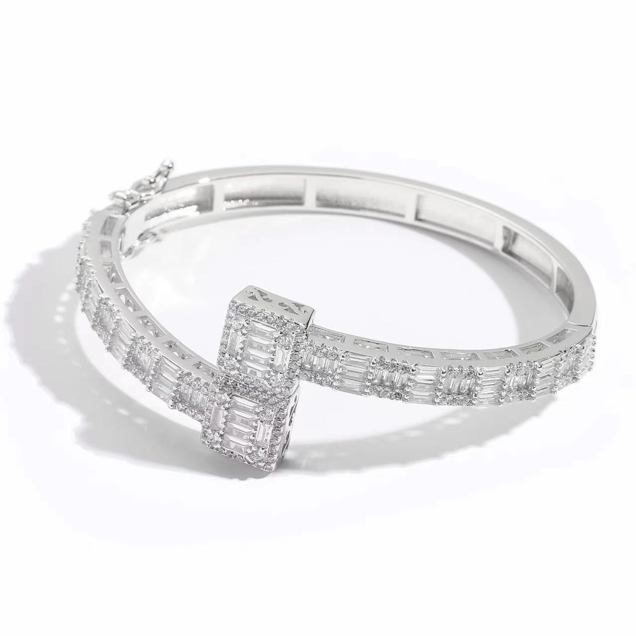 Bracelet manchette baguette