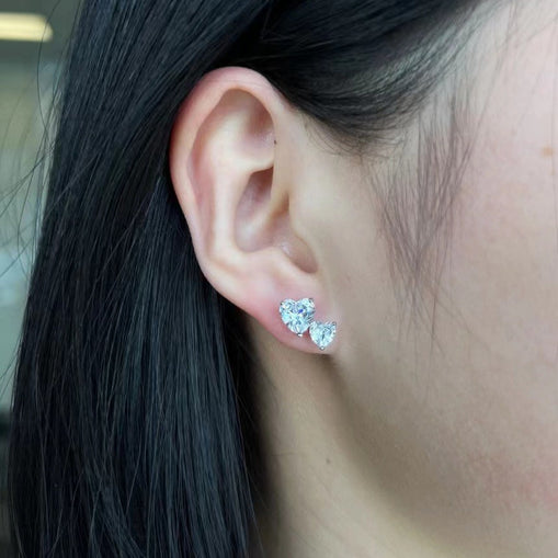 Boucles d'oreilles en argent sterling à deux cœurs