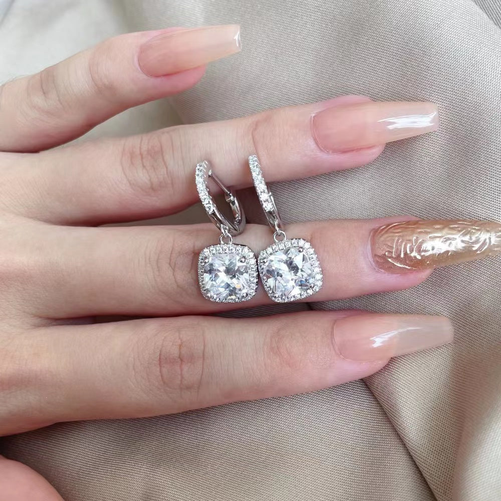 Magnifiques boucles d'oreilles en argent sterling