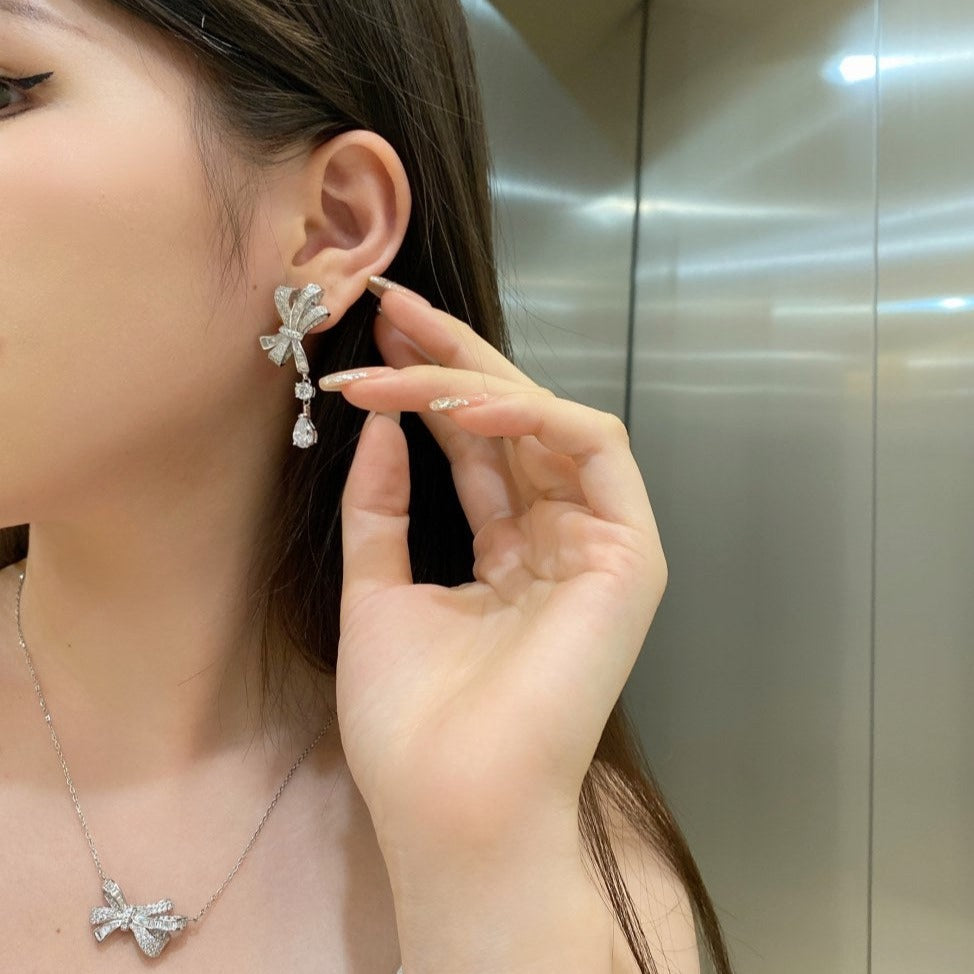 Boucles d'Oreilles Nœud Scintillant