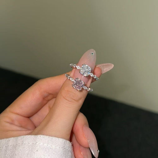 Coussin de bague en argent sterling Adore