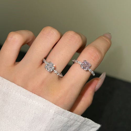 Coussin de bague en argent sterling Adore